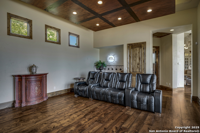 Listing photo id 38 for 35 Winged Foot