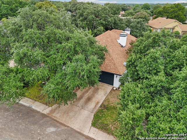 Image 12 of 51 For 14819 River Gln N