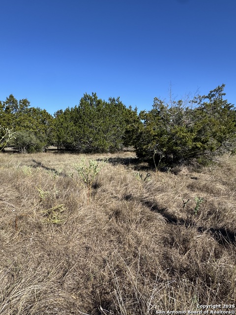 Listing photo id 1 for 725 Private Road 1514