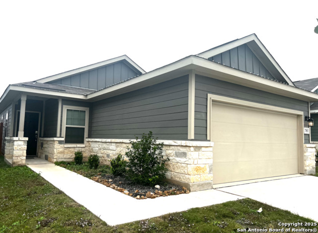 Image 2 of 16 For 7851 Abbey Pl