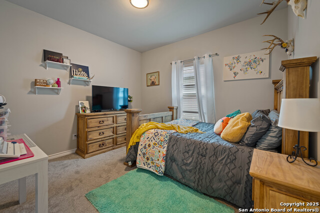 Listing photo id 12 for 760 Crestview