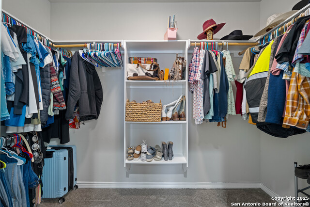 Listing photo id 17 for 760 Crestview