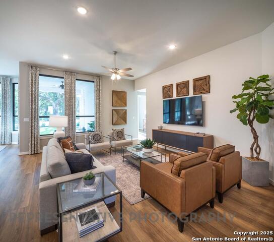 Listing photo id 6 for 11730 Hackford