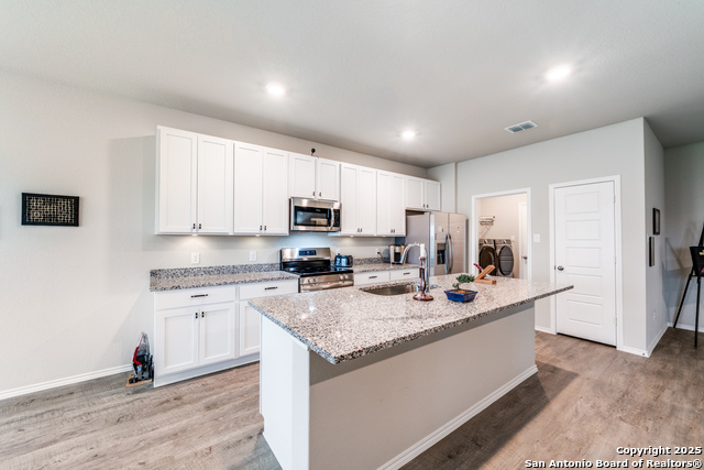 Image 10 of 26 For 250 Landing Lane