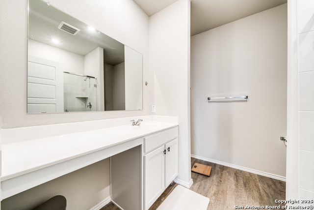 Image 14 of 26 For 250 Landing Lane