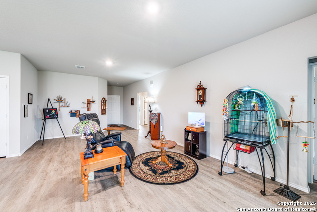 Image 4 of 26 For 250 Landing Lane