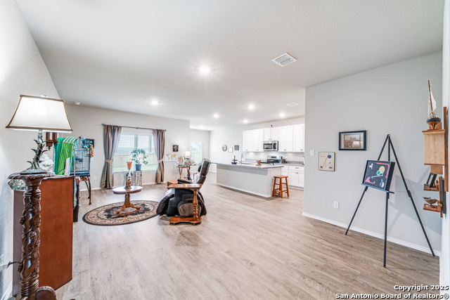 Image 5 of 26 For 250 Landing Lane