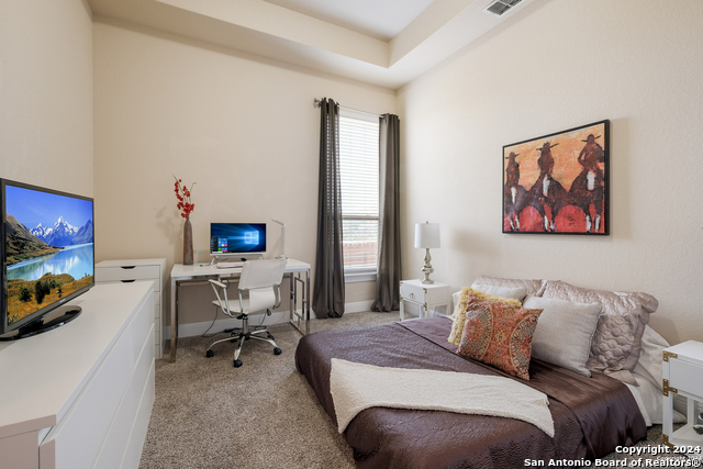 Image 16 of 24 For 24503 Merlot