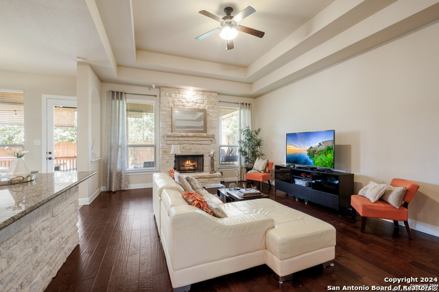 Image 4 of 24 For 24503 Merlot