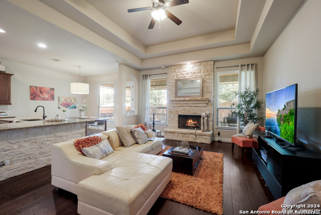 Image 6 of 24 For 24503 Merlot