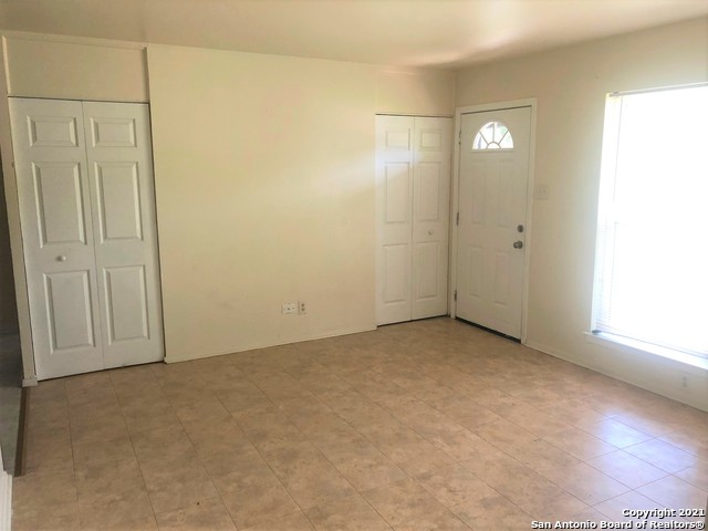 Image 2 of 20 For 626 Aviation Ave