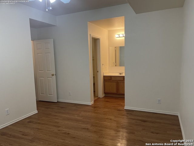 Image 4 of 9 For 5108 Anacacho St