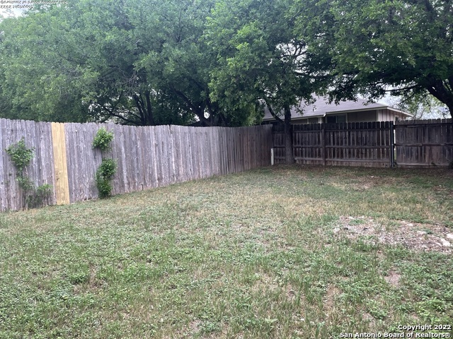 Image 8 of 9 For 5108 Anacacho St