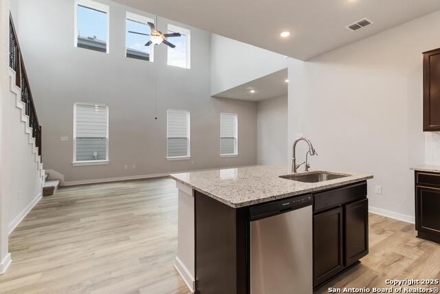 Image 10 of 30 For 190 Ashley Loop