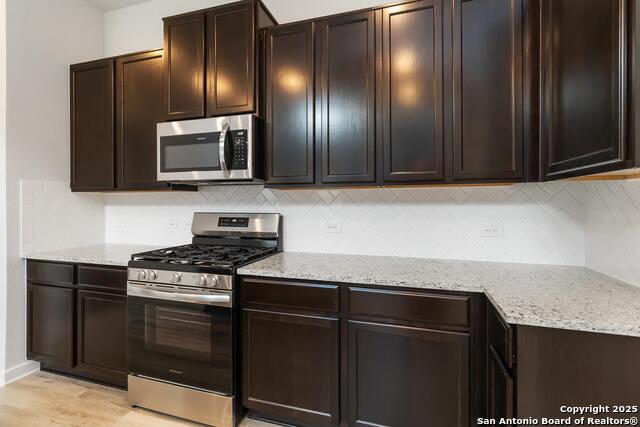 Image 11 of 30 For 190 Ashley Loop