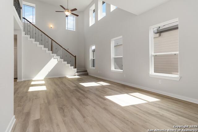 Image 2 of 30 For 190 Ashley Loop