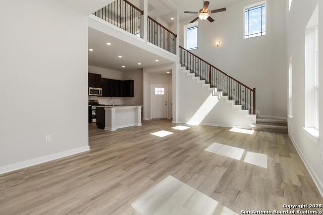 Image 3 of 30 For 190 Ashley Loop