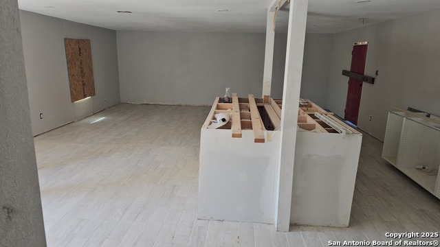 Image 8 of 10 For 311 Kenmar  