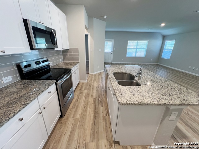 Image 26 of 38 For 3719 Newton Bay