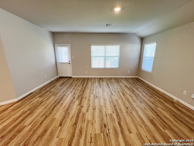 Image 27 of 38 For 3719 Newton Bay