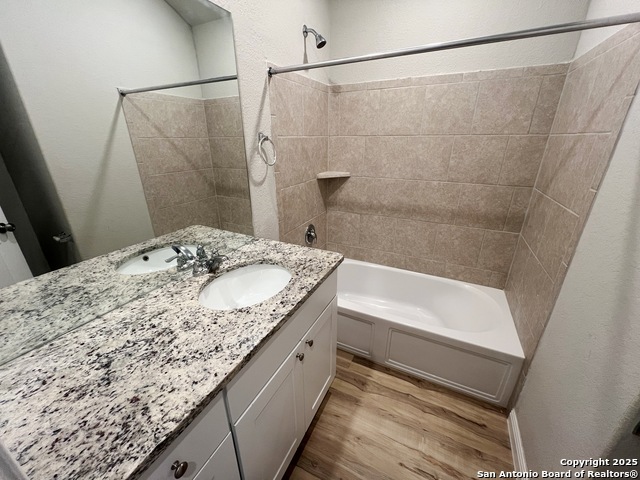 Image 7 of 38 For 3719 Newton Bay