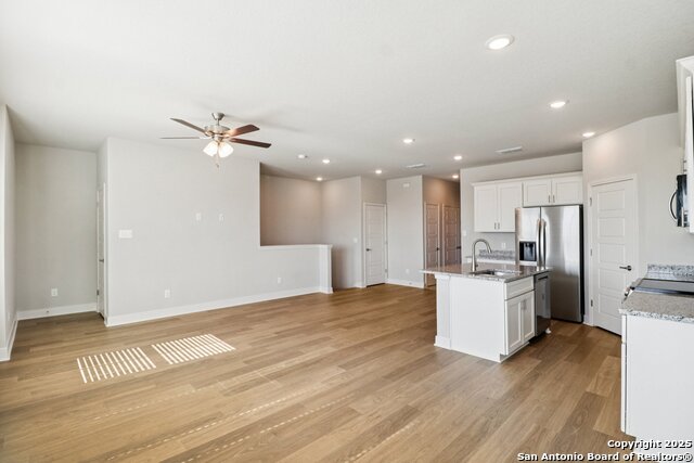 Image 6 of 17 For 7114 Magnolia Creek 1