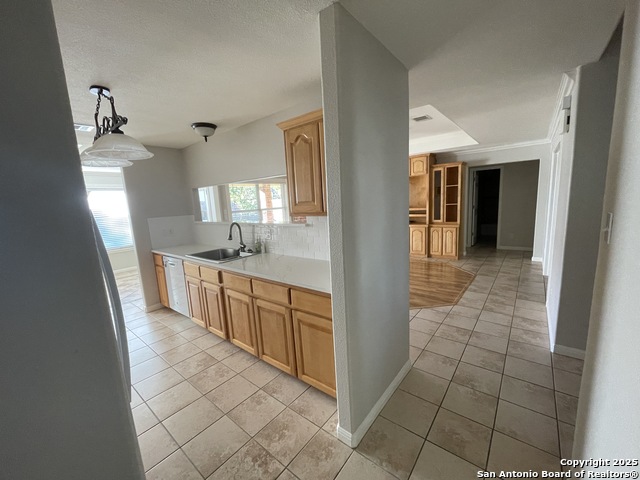 Image 28 of 40 For 1607 Sunspur Rd