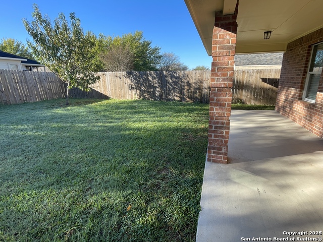 Image 31 of 40 For 1607 Sunspur Rd