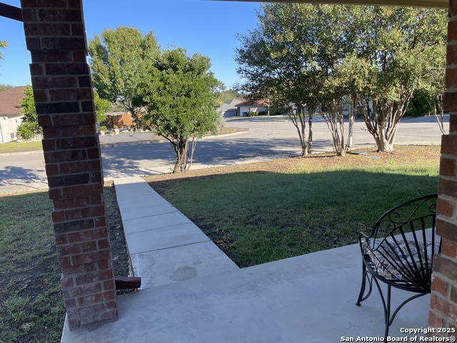 Image 36 of 40 For 1607 Sunspur Rd