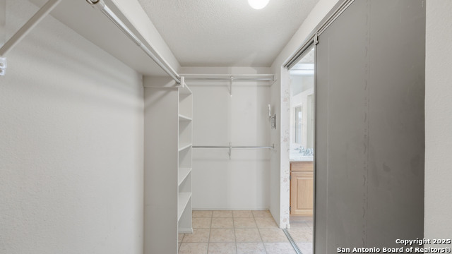 Image 11 of 34 For 8603 Collingwood