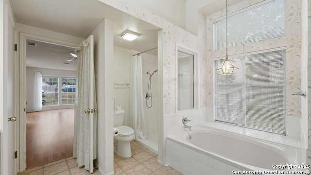 Image 12 of 34 For 8603 Collingwood