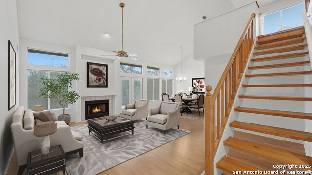 Image 3 of 34 For 8603 Collingwood