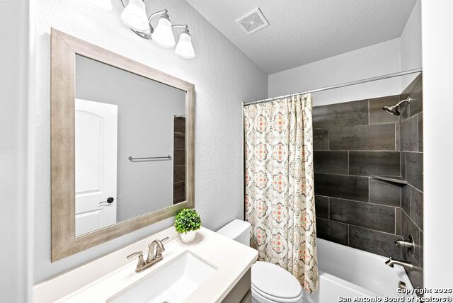 Listing photo id 37 for 108 Turtle Creek