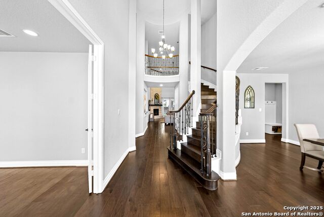 Listing photo id 2 for 108 Turtle Creek