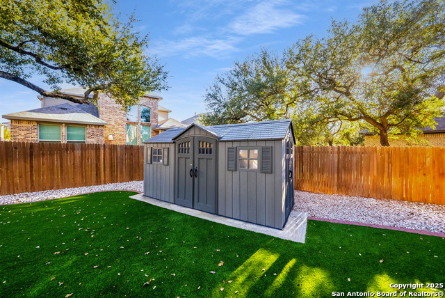 Listing photo id 49 for 108 Turtle Creek