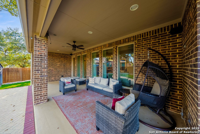Listing photo id 50 for 108 Turtle Creek