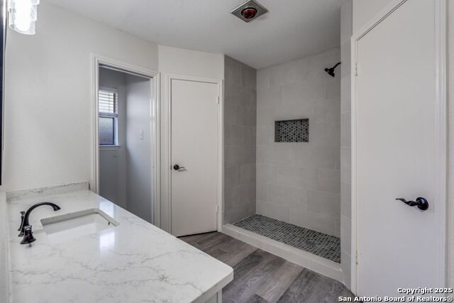 Image 8 of 20 For 2846 Burning Rock