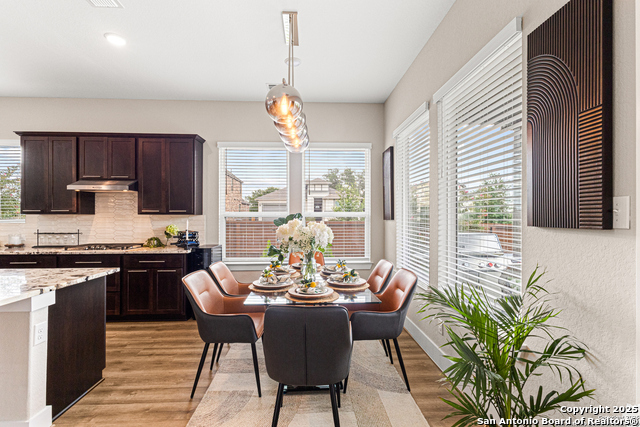 Image 17 of 47 For 12402 Mineshaft