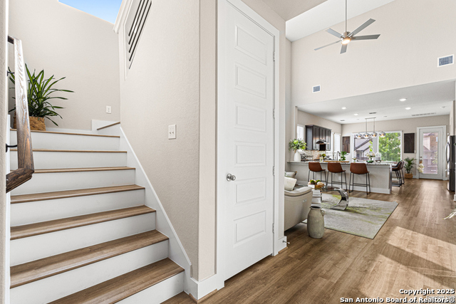 Image 32 of 47 For 12402 Mineshaft