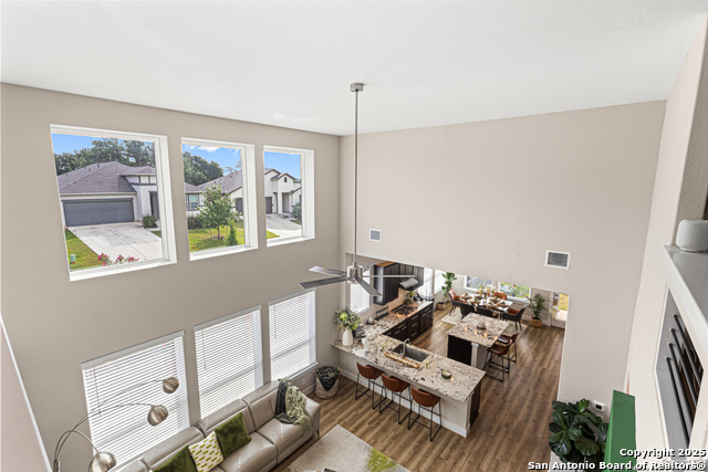 Image 37 of 47 For 12402 Mineshaft