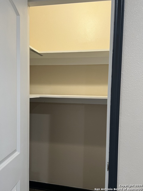 Image 7 of 22 For 405 Sabinal W A