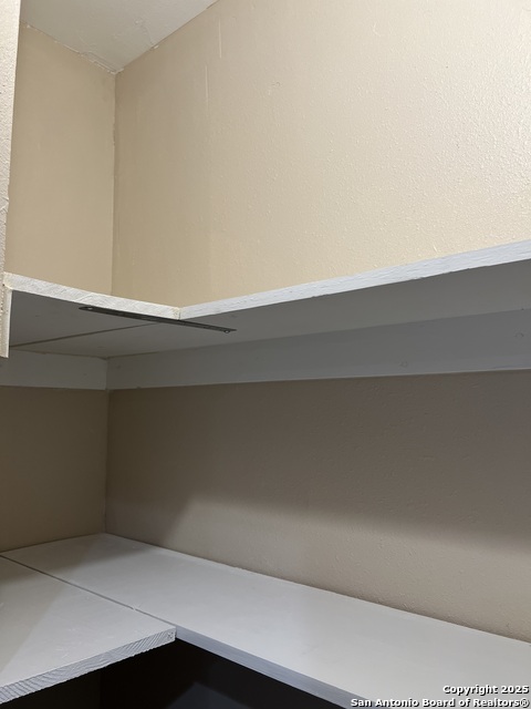 Image 8 of 22 For 405 Sabinal W A