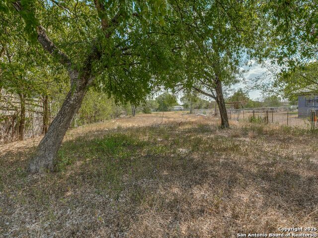 Image 2 of 8 For 116 Ansley  