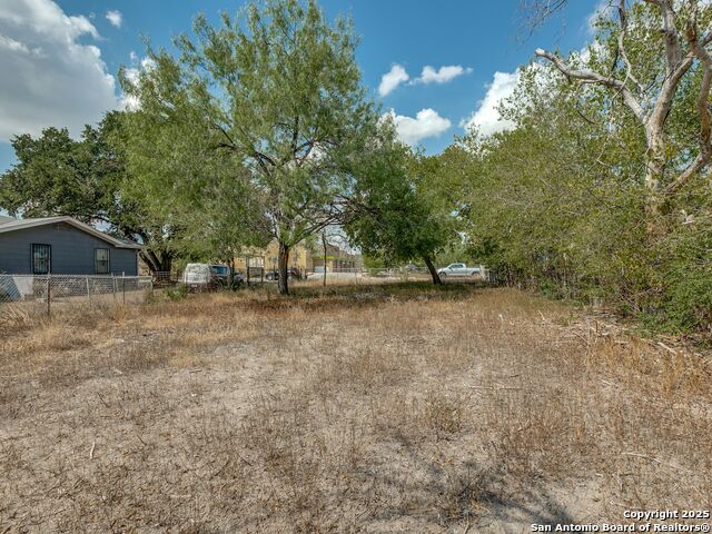 Image 6 of 8 For 116 Ansley  