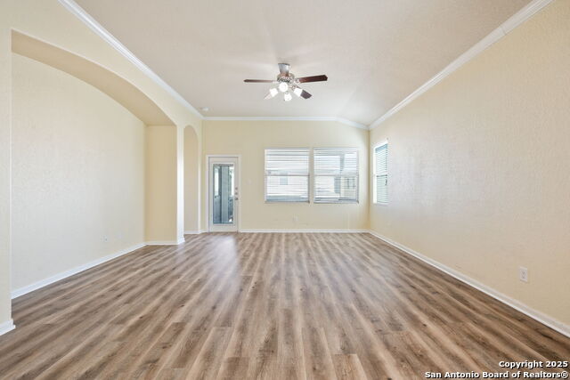 Image 12 of 31 For 11339 Oaks Hike