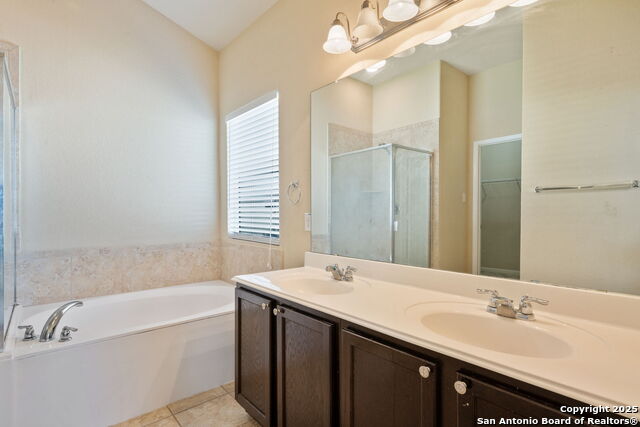 Image 19 of 31 For 11339 Oaks Hike