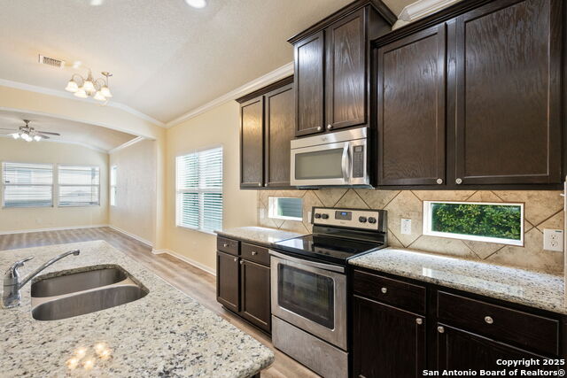 Image 8 of 31 For 11339 Oaks Hike