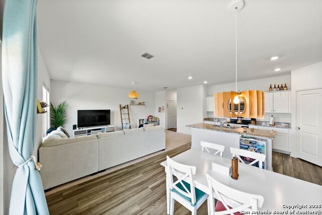 Image 6 of 30 For 14407 Elkhorn