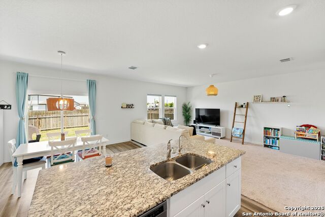 Image 7 of 30 For 14407 Elkhorn