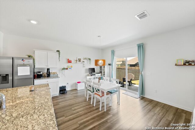 Image 8 of 30 For 14407 Elkhorn